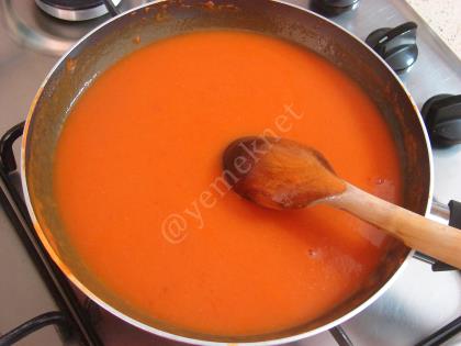 Lokanta Usulü Ezogelin Çorbası