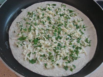 Tavada Lavaş Böreği