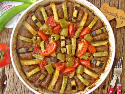 Fırında Köfteli Sebze Dizmesi