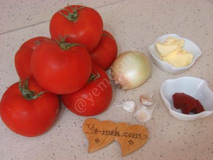 Közlenmiş Domates Çorbası