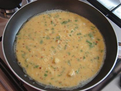 Peynirli Omlet Böreği