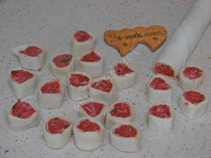 Yufkalı Şiş Köfte