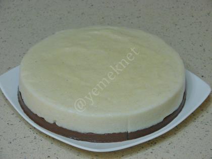 İki Renkli İrmik Tatlısı