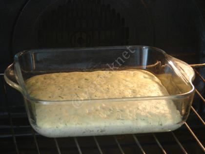 Peynirli Dereotlu Mısır Ekmeği