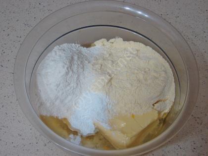 Tereyağlı Mısır Unlu Poğaça