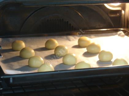 Çikolatalı Kartopu Kurabiyesi