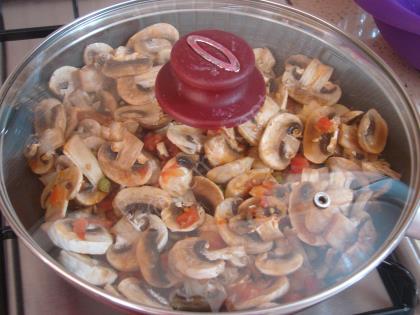 Köfteli Mantar Yemeği