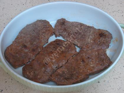 Kremalı Mantarlı Et Yemeği