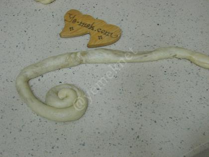 Tahinli Rulo Çörek