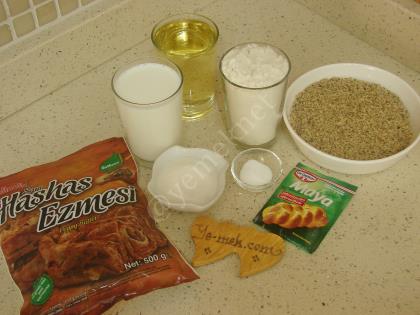 Haşhaşlı Cevizli Burma Çörek