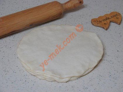 Kıymalı Katmer Poğaça