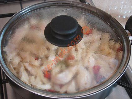 Kremalı Soğanlı Tavuk Yemeği