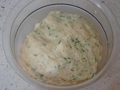 Peynirli Dereotlu Pastane Poğaçası