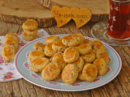 Baharatlı Tuzlu Kurabiye