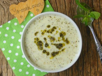 Yoğurtlu Kuskus Çorbası