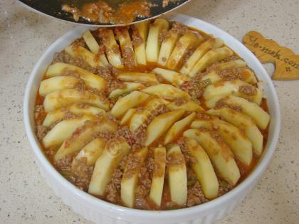 Fırında Kıymalı Patates Dizmesi