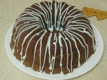 İçi muhallebili Kek