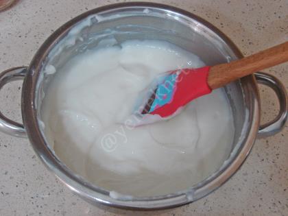 Kremalı İncirli Kek