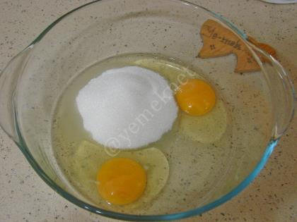 Kremalı İncirli Kek