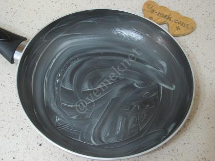 Tavada Makarna Böreği