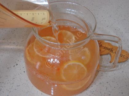 Toksinlerden Arındıran Detoks Suyu