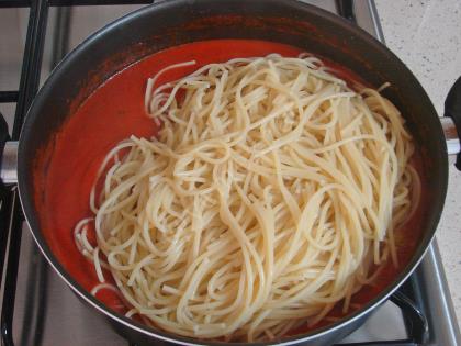 Domatesli Fırın Makarna