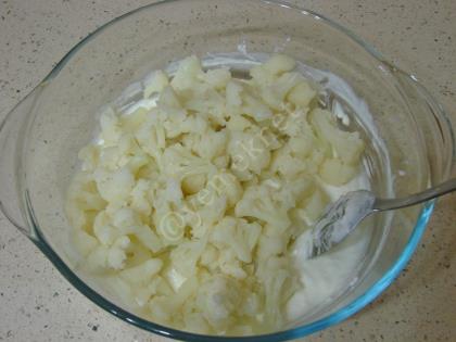 Tavuklu Karnabahar Salatası