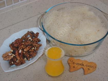 Cevizli Kadayıf Tatlısı