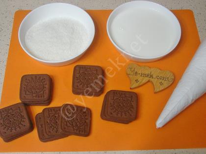 Bisküvili Porsiyonluk Pasta