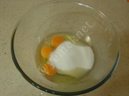 Elmalı Havuçlu Tarçınlı Kek