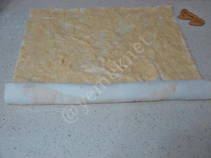 Patatesli Rulo Börek