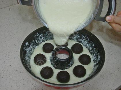 Sürprizli İrmik Tatlısı