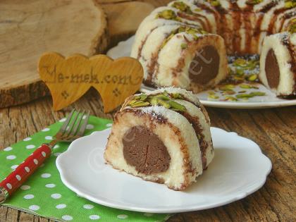 Sürprizli İrmik Tatlısı