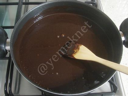 Çikolatalı Bisküvili Pasta