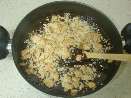 Çikolatalı Bisküvili Pasta