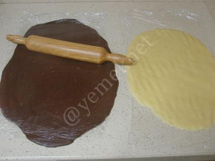 İki Renkli Çiçek Kurabiye