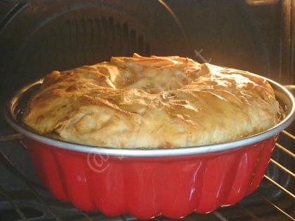 Kek Kalıbında Börek