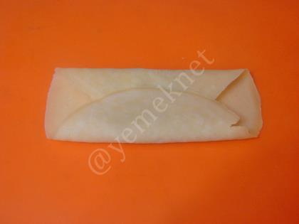 Peynirli Krep Böreği