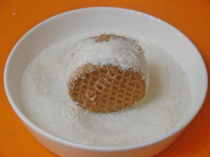 Yulaflı Bisküvili Pasta