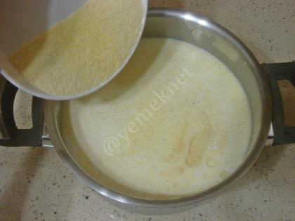 Bisküvili İrmik Tatlısı