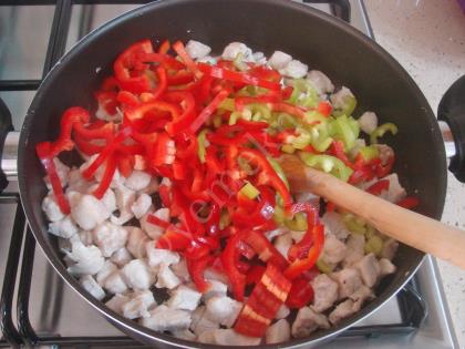 Fırında Ekmekli Tavuk Kebabı