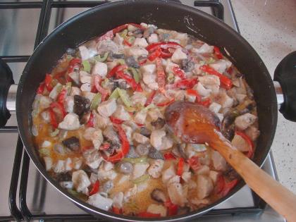 Fırında Ekmekli Tavuk Kebabı