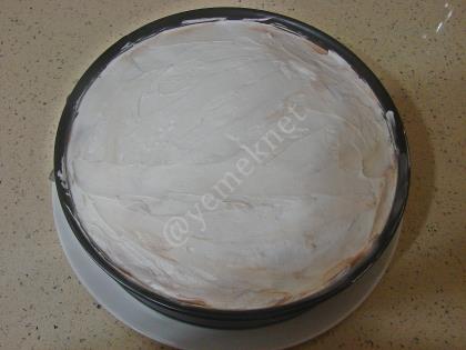 Kolay Çikolatalı Pasta