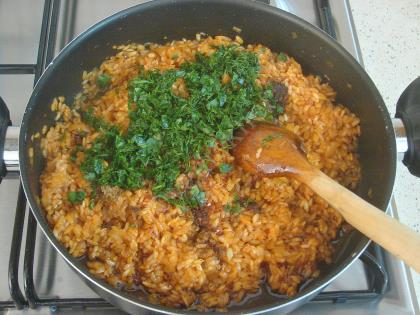 Kuru Patlıcan Dolması