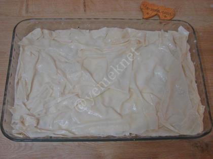 Sütlü Serpme Börek