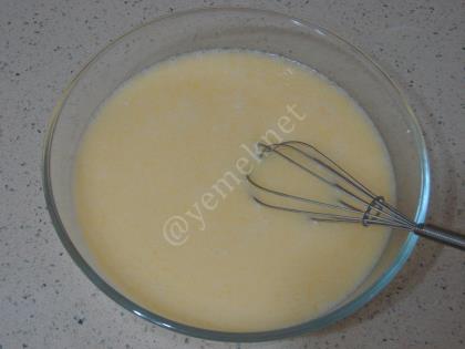 Sütlü Serpme Börek