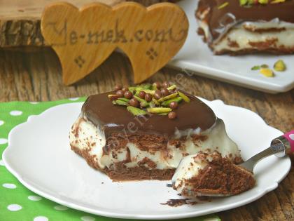 Çikolatalı Muhallebili Pasta