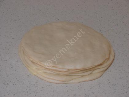 Katmerli Çörek