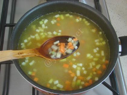 Sebzeli Yoğurt Çorbası