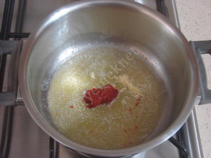 Tel Şehriyeli Tarhana Çorbası